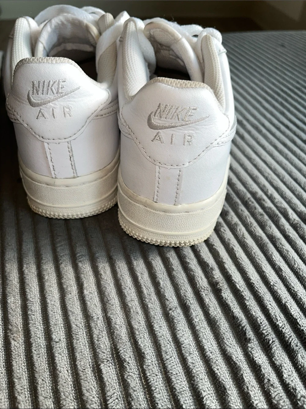 Nike Air Force please check